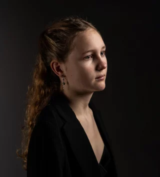 Date: 18 January 2026
Model: Ninthe @ninthevajen 

#portraitphotography #portretfotografie #portrait #photooftheday
#portraitpage #discoverportrait
#globe_people #globe_portraits
#endlessfaces #peopleoftheworld
#globalpeople #worldportraits #instagood #picoftheday
#followme #photoshoot