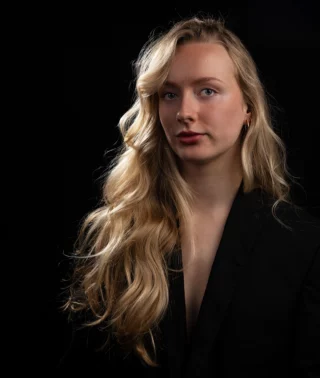 Date: 3 March 2026
Model: Lou @s.lou_

#portraitphotography #portretfotografie #portrait #photooftheday
#portraitpage #discoverportrait
#globe_people #globe_portraits
#endlessfaces #peopleoftheworld
#globalpeople #worldportraits #instagood #picoftheday
#followme #photoshoot
